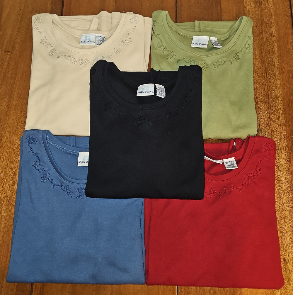 Set Of 5 Bobby Brooks Pullover Crew Neck Shirts